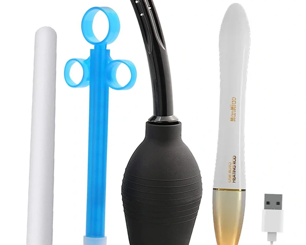 4-piece sex toy cleaning and maintenance kit – includes USB warming rod, douche, powder wand and lube injector